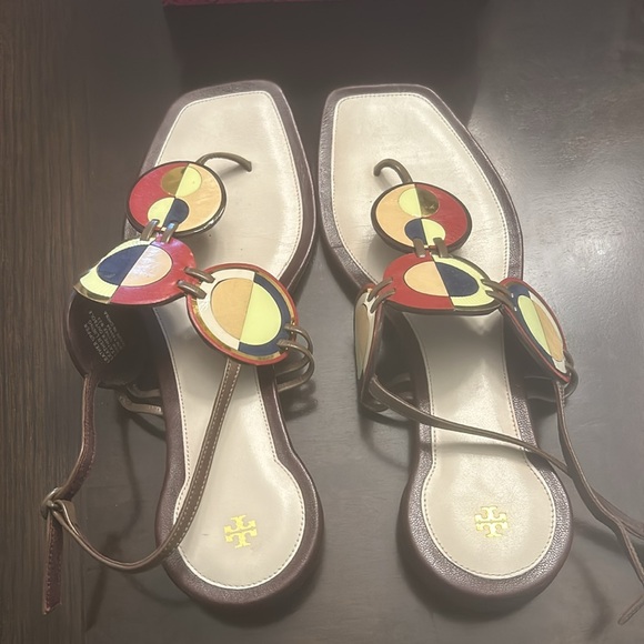 Preowned Tory burch sandals - Picture 5 of 8